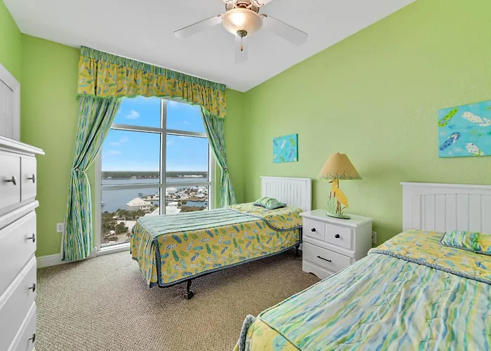 Crystal Shores West 1001