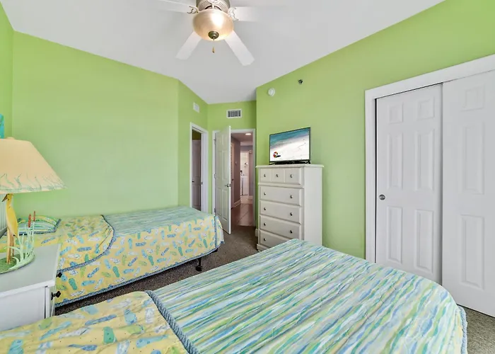 Crystal Shores West 1001 *