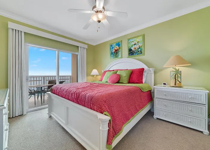 Crystal Shores West 1001 Holiday home *
