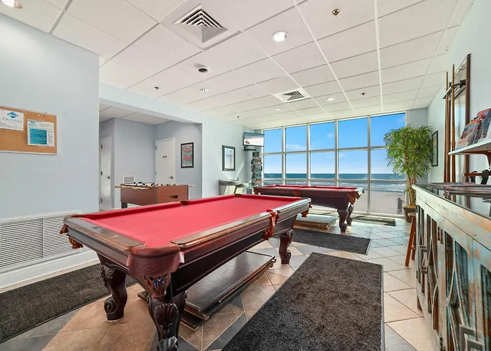 Crystal Shores West 1001 *